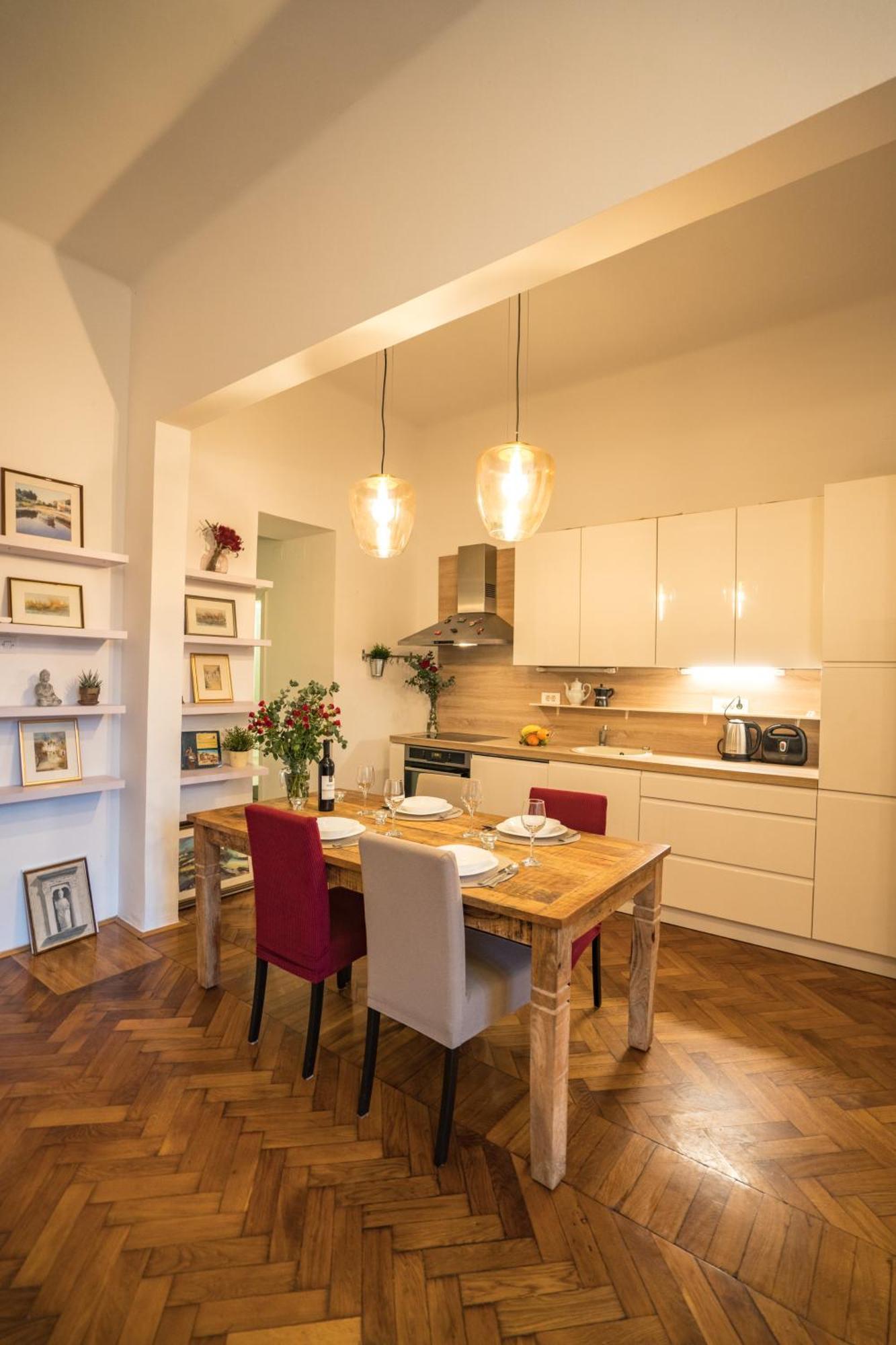 Apartman Iris 萨格勒布 外观 照片
